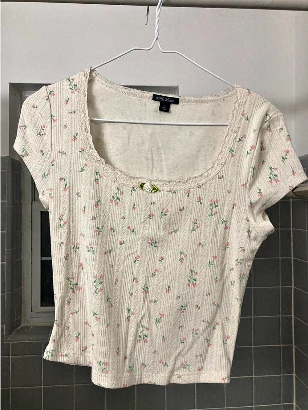 wild fable Floral Knit Short Sleeve Top with lace and flowers